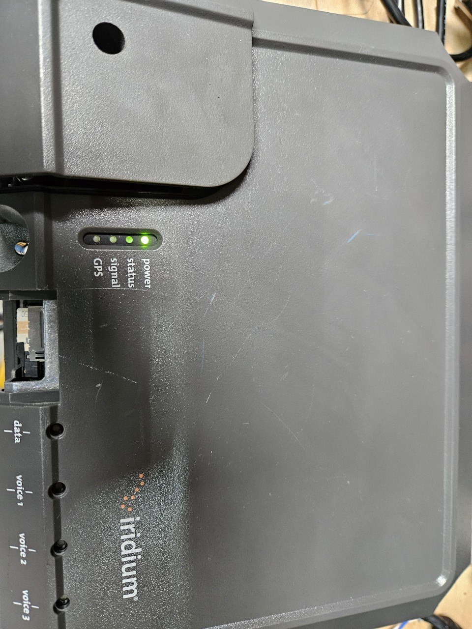 Iridium Pilot / OpenPort 9701 Below Decks Terminal — Tested — foto 4 van 7