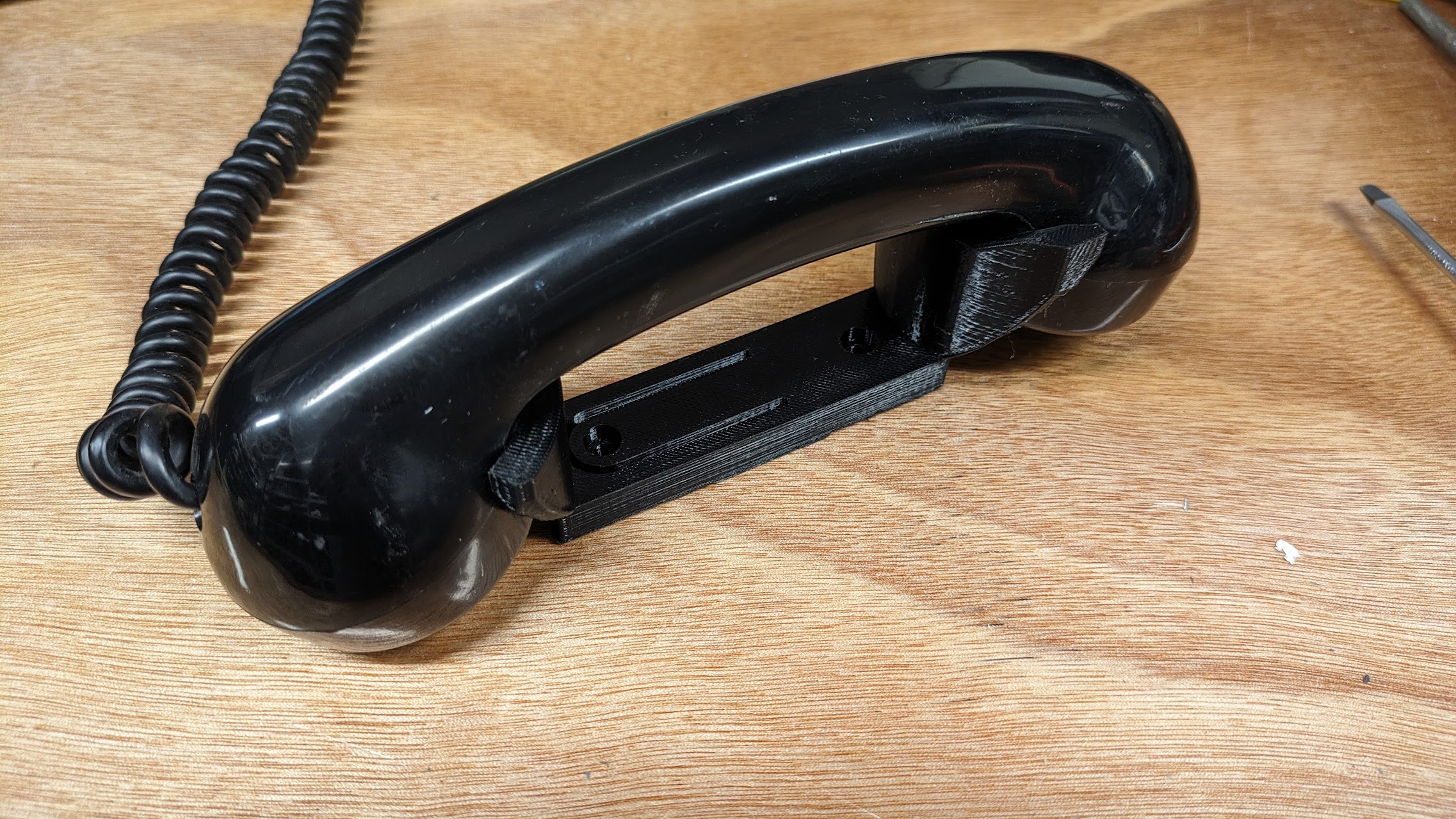 Sailor RT2048 Handset Hanger — New