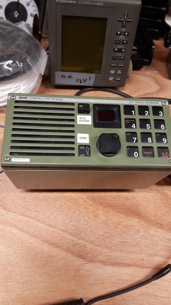 Sailor RT2048 VHF Radiotelephone — Refurbished (Exchange Programme) — foto 4 van 5