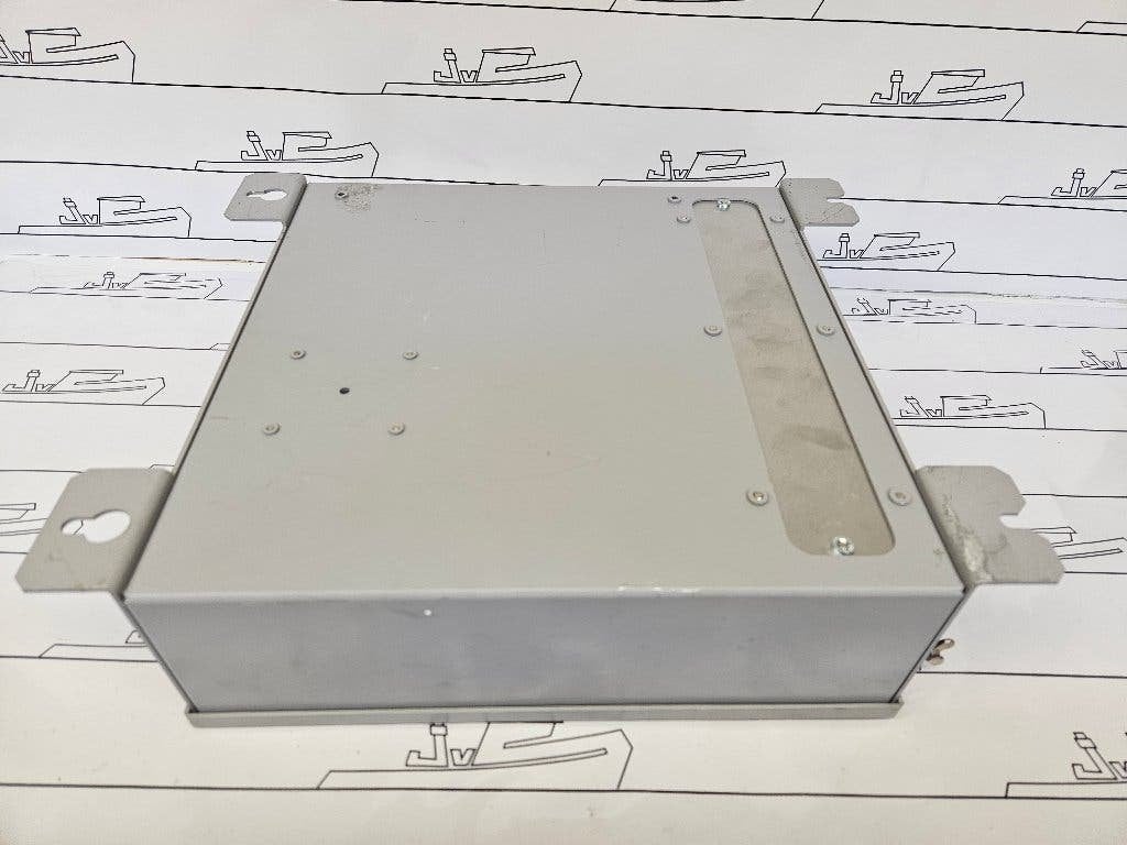 JRC AIS Set with Connecting Box and NCM-779 Controller (JHS-182) — Tested — foto 8 van 10