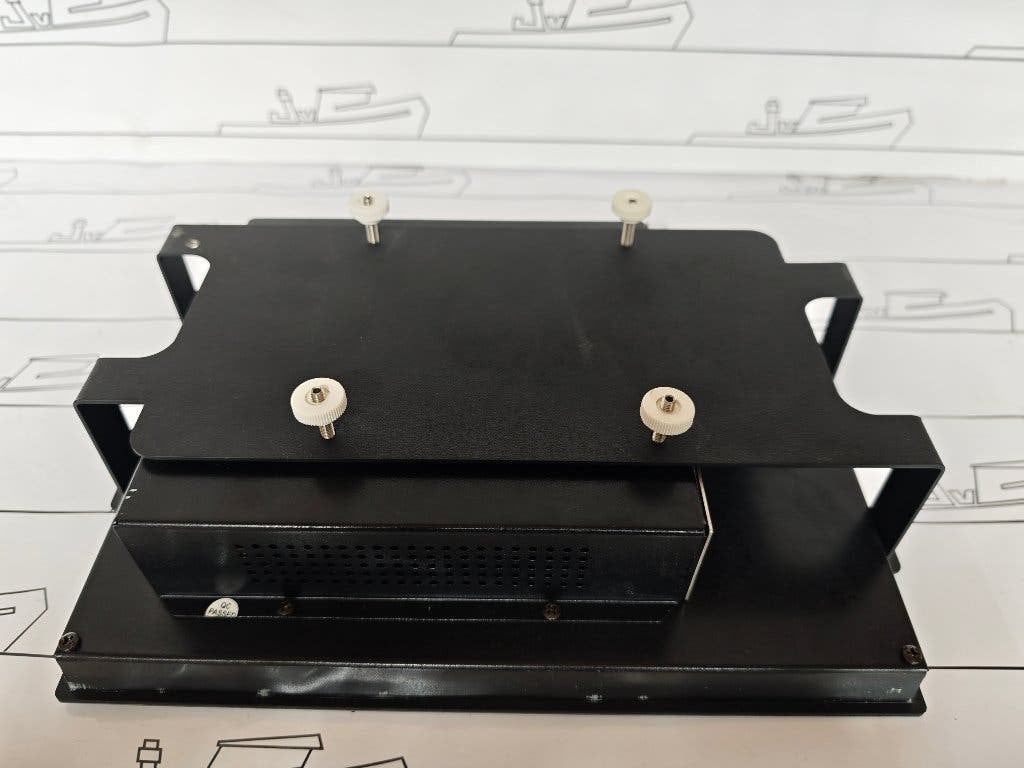 Alphatron Marine HG-10W12 10.4" TFT Monitor — Tested — foto 8 van 10