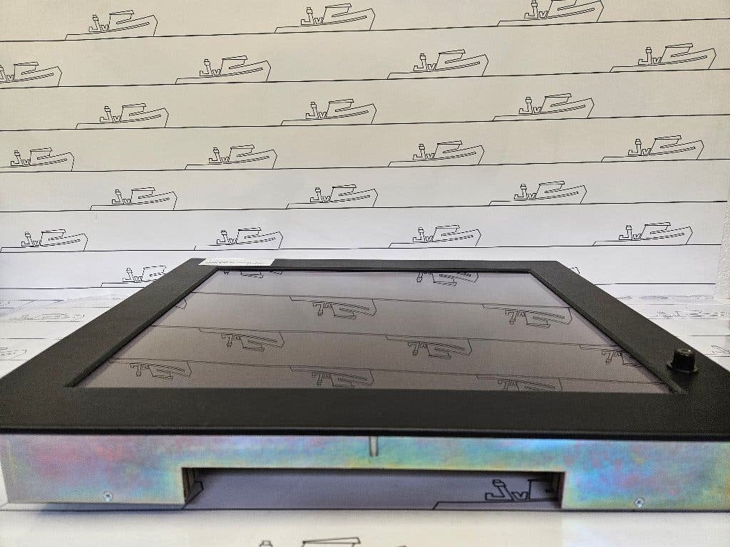 Vision 19RH IK19V3549 19″ Marine Monitor, 9-34 VDC — foto 2 van 4