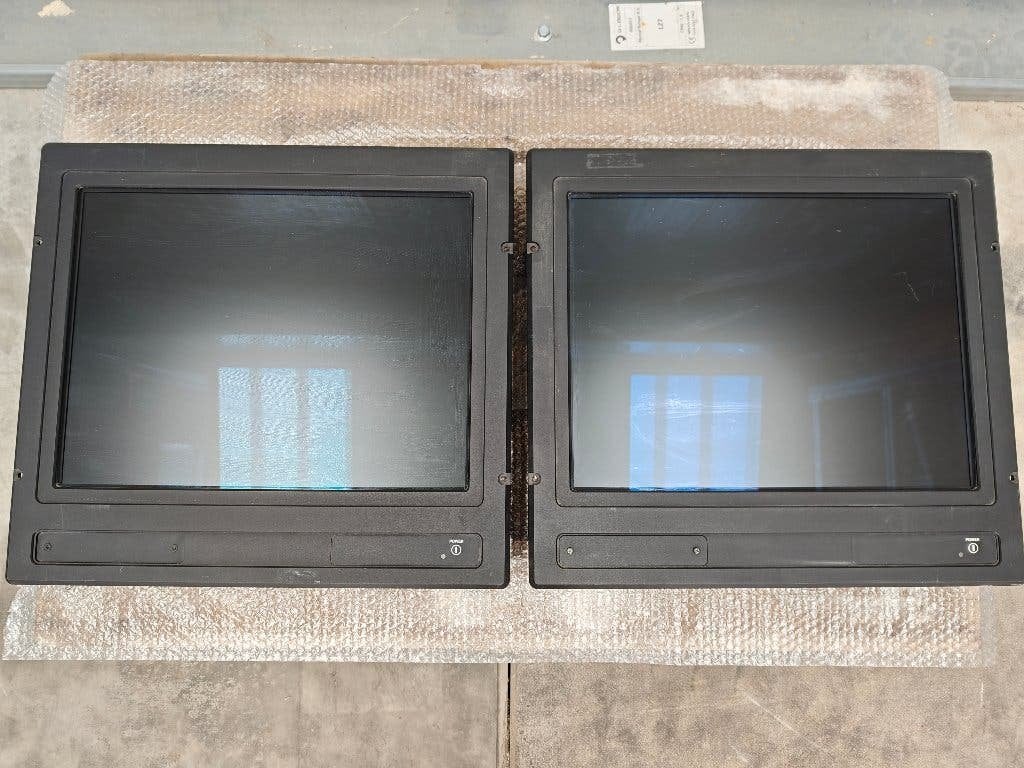Hatteland 23.1" Maritime Multi Display — For Parts (2 units) — foto 2 van 5